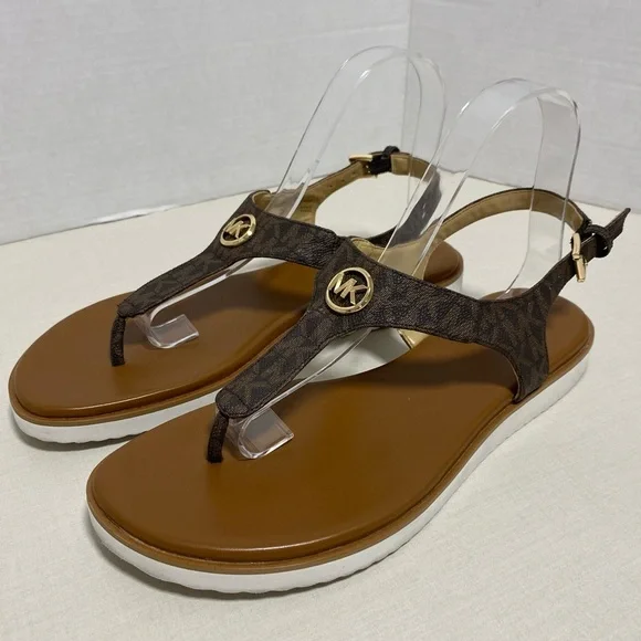 MK - Signature Logo Plate Sandal - 9.5 - Vietnam - Picture 4 of 10